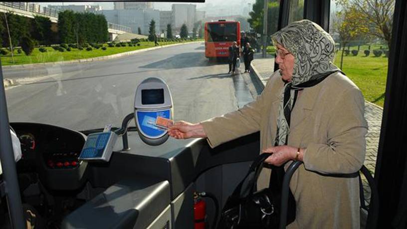 65 yaş üstü ulaşım kartı olanlar dikkat! Bunu sakın yapmayın, hakkınızı kaybedebilirsiniz 3