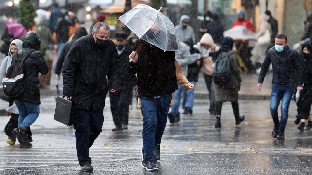 Meteoroloji'den bu illere kritik uyarı: Kuvvetli sağanak geri dönüyor! 11