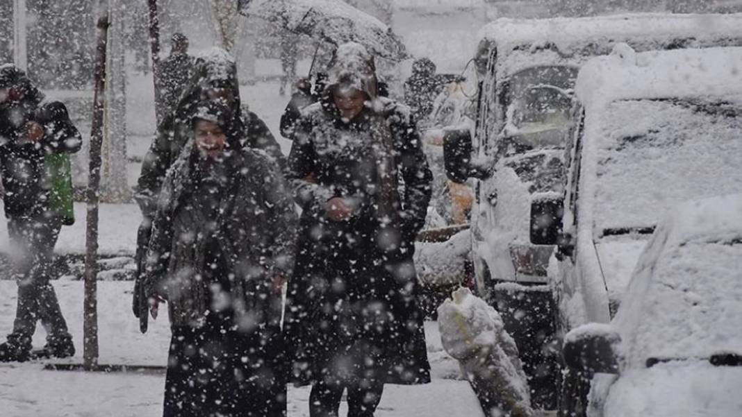 Hava buz kesecek... Meteoroloji'den bu illere kritik uyarı: Asıl şimdi kış geliyor! 7