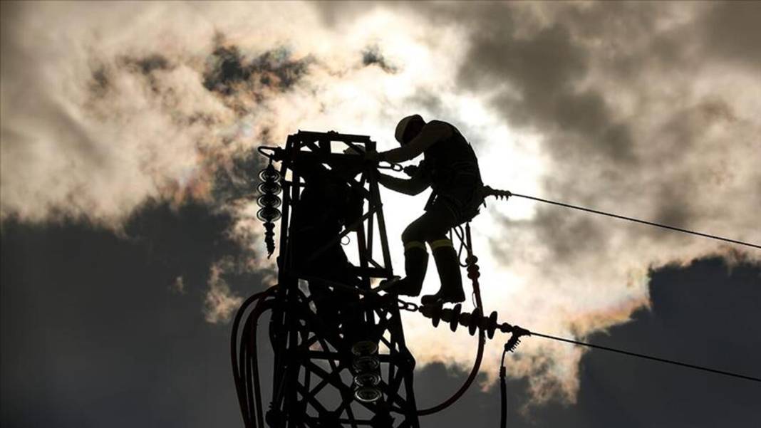 Dikkat: İstanbul'da elektrik kesintisi yaşanacak! İşte kesintinin yapılacağı o mahalleler... 16