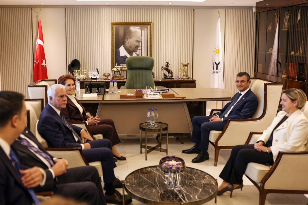 Özgür Özel ile Meral Akşener'in görüşmesinde kritik ayrıntı! 5 kişilik ekibin sırrı ortaya çıktı 5