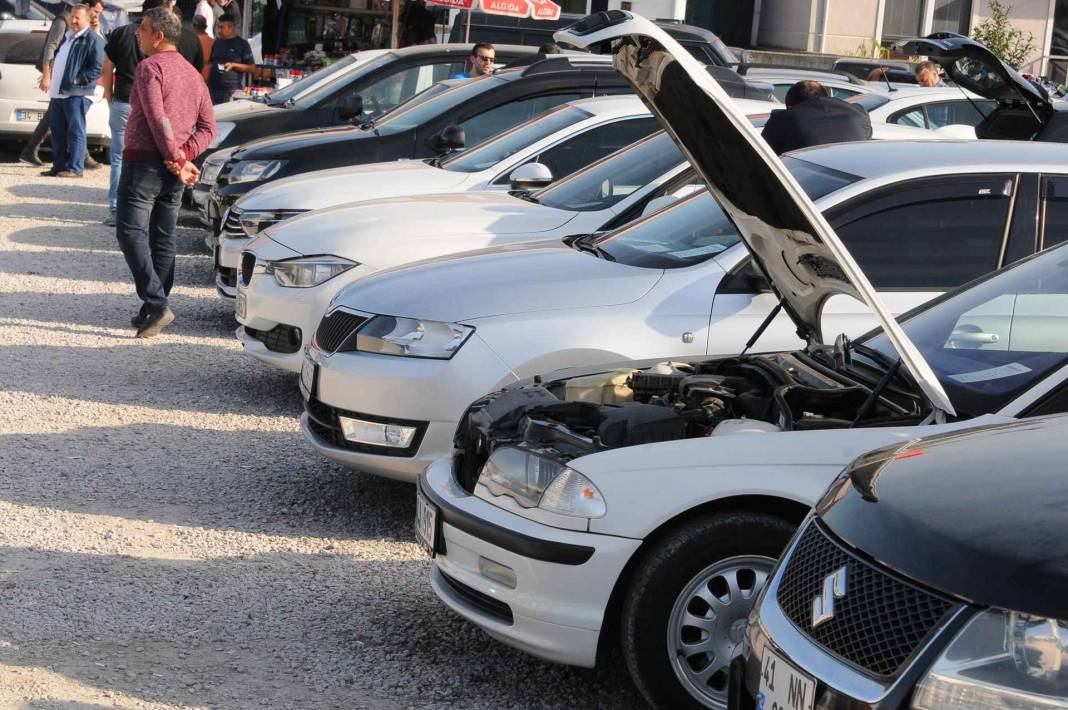 Yeni yıl öncesi en ucuz araçlar için geri sayım başladı: İşte model model en uygun fiyatlı otomobillerin listesi 1