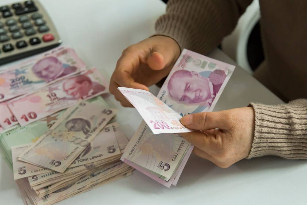 Günlük net getirisi 1136 lira: Bankaların mevduat faizinde rekor artış 8