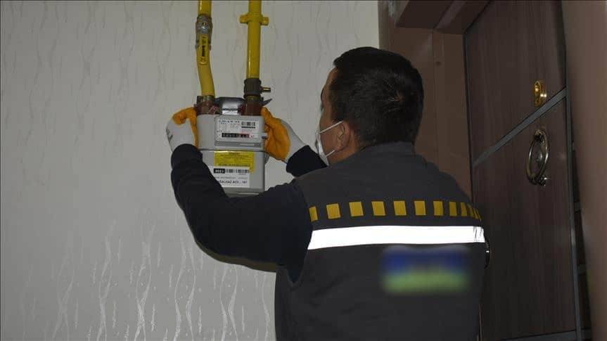 Yeni sisteme geçmeyenlerin elektrik ve doğal gaz sayacı sökülecek! Geri sayım başladı...Dikkat son 4 gün kaldı 8