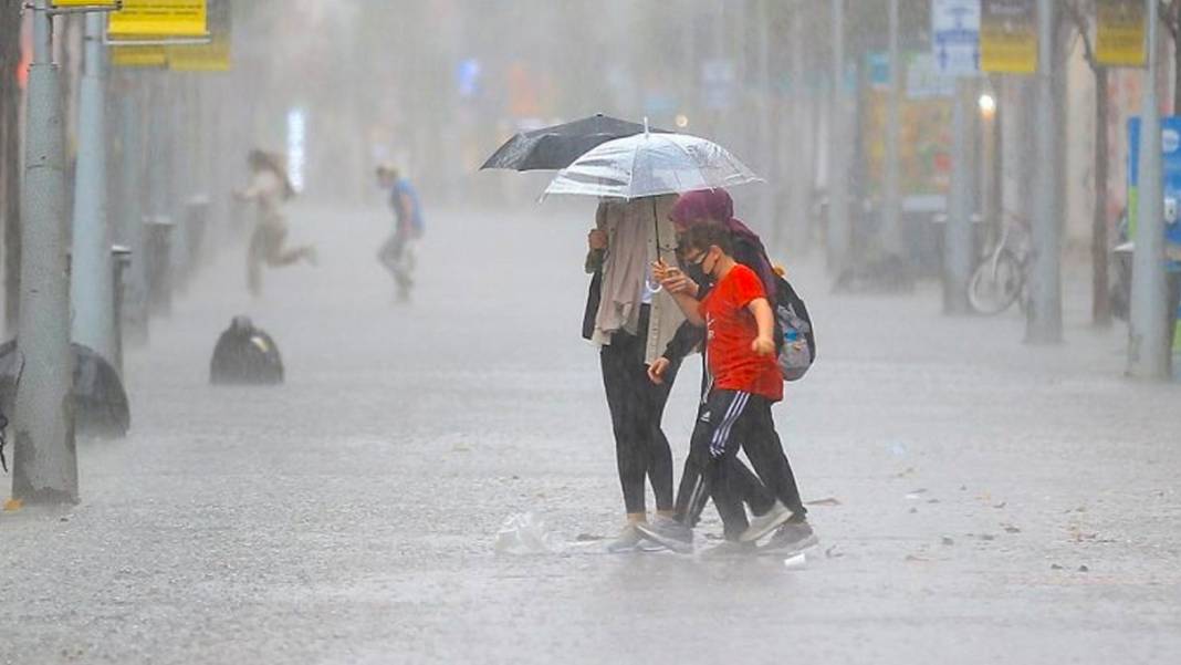 Meteoroloji açıkladı! Hazır olun kuvvetli sağanak yağış kapıda 7