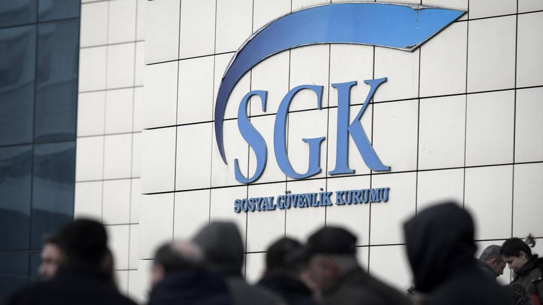 SGK'dan milyonları ilgilendiren açıklama: Son 13 gün kaldı! Bunu yapmayan herkesten para alınacak 2