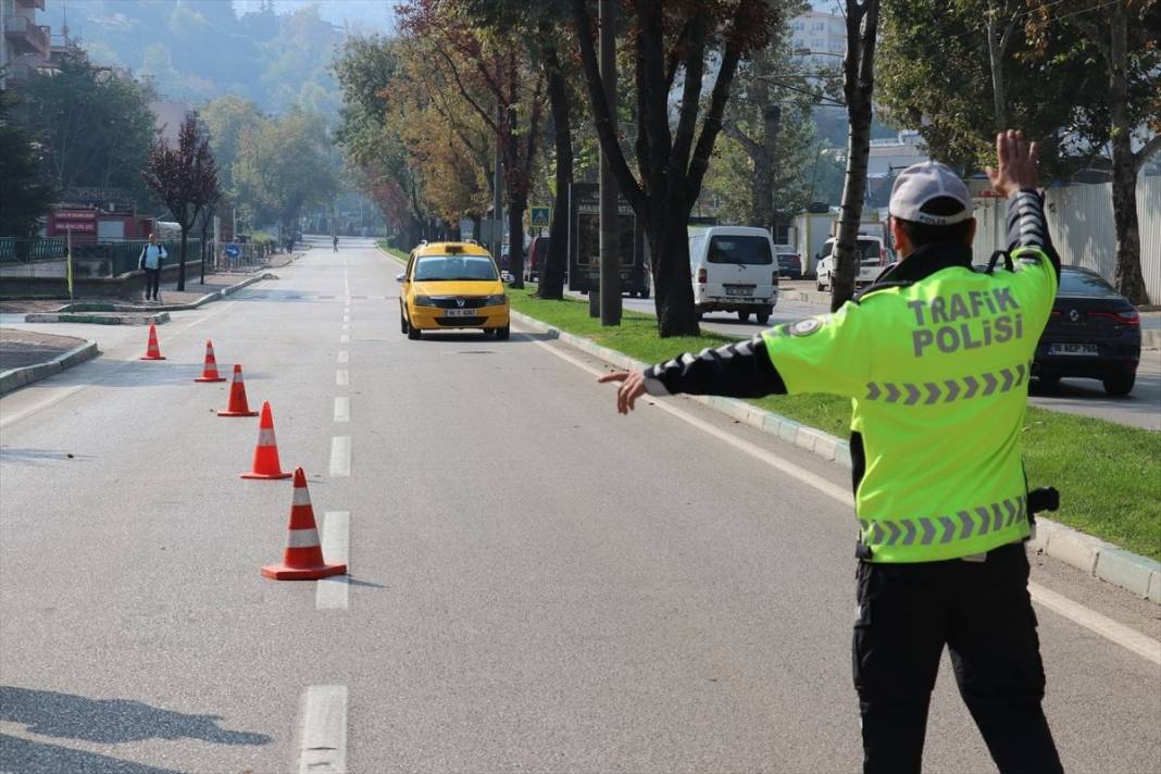 Bu araç sahipleri artık trafiğe çıkamayacak: Bakanlık yasaklama için harekete geçti 4