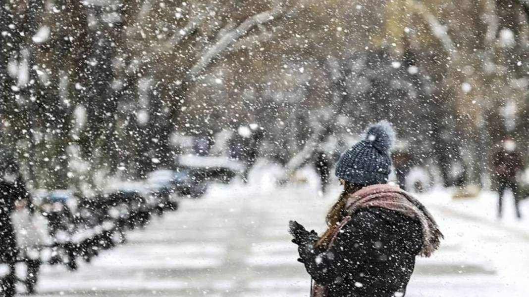 Meteoroloji'den 10 il için sarı kodlu alarm verildi: İstanbul o tarihten itibaren... 6