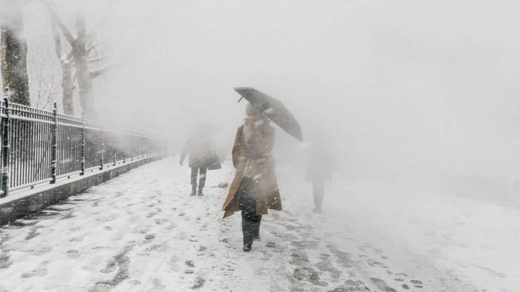 Meteoroloji'den 10 il için sarı kodlu alarm verildi: İstanbul o tarihten itibaren... 4