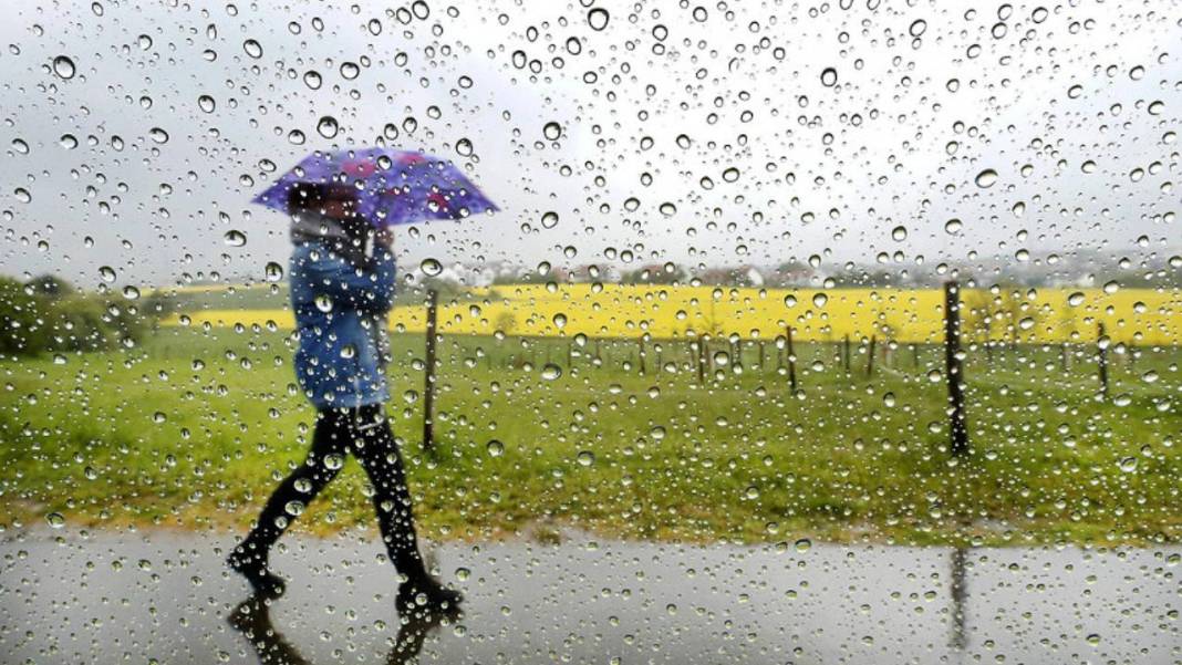 Meteoroloji'den 10 il için sarı kodlu alarm verildi: İstanbul o tarihten itibaren... 3