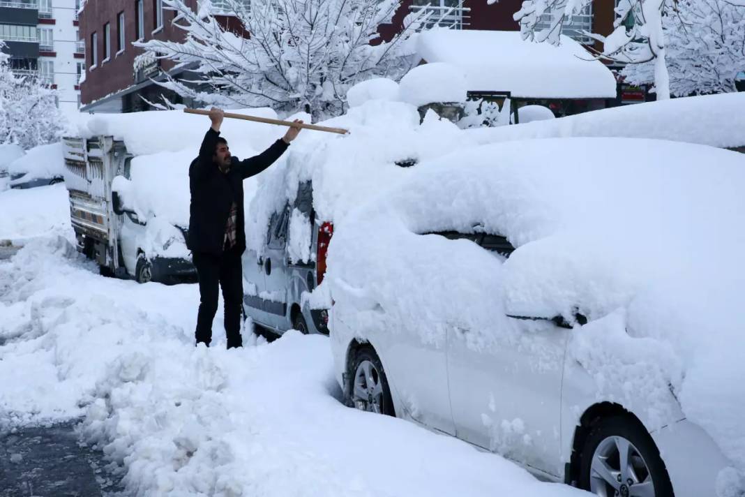 Meteoroloji il il açıkladı: Dondurucu havalar yerini sıcaklara bırakıyor.... 17