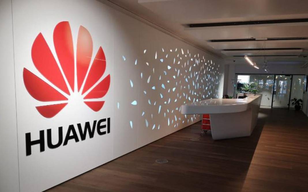 Teknoloji devi Huawei yeni silahını piyasaya sürdü: İşte karşınızda STELATO... 10