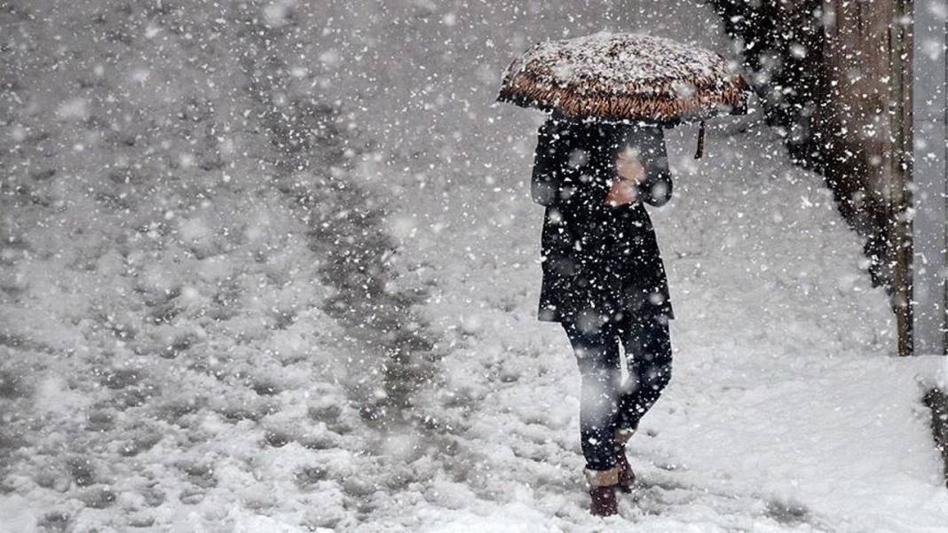 Meteoroloji'den peş peşe uyarı: Asıl kış şimdi geliyor! Kar, sağanak ve dondurucu hava... 11