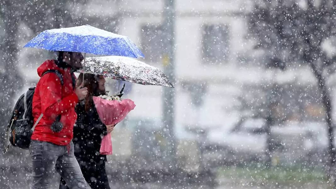 Meteoroloji'den 10 il için sarı kodlu alarm verildi: İstanbul o tarihten itibaren... 8