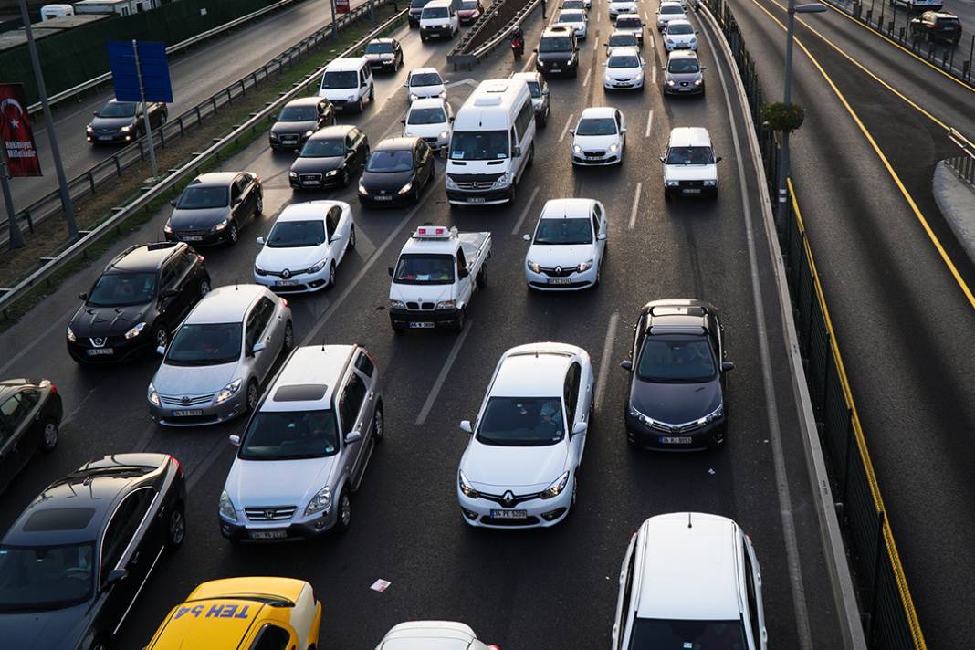 Bu ücreti ödemeyenler trafikten men edilecek! Araç sahipleri 1 Şubat tarihine dikkat 1