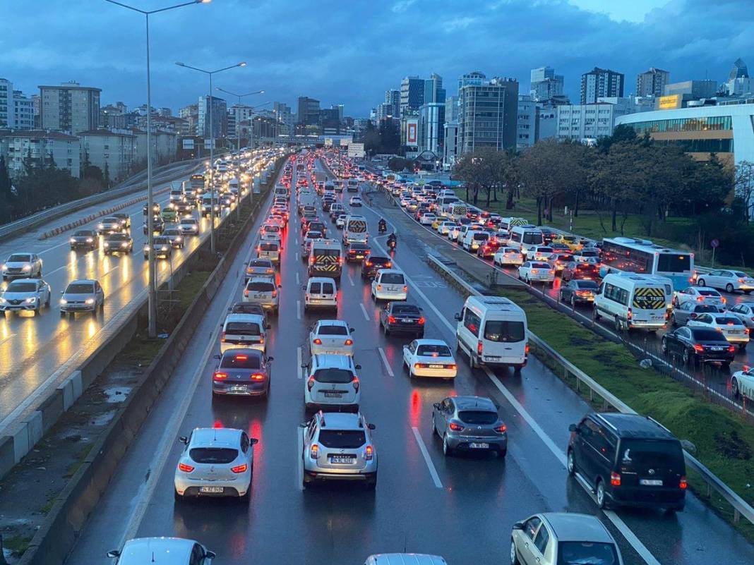 Araç sahiplerini kahreden gelişme! Yeni bir vergi daha geliyor 4