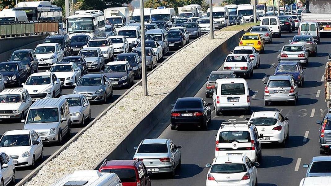 Bu ücreti ödemeyenler trafikten men edilecek! Araç sahipleri 1 Şubat tarihine dikkat 3