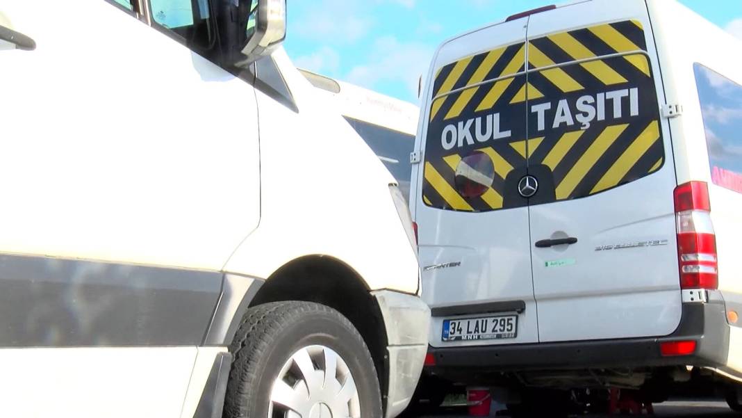 Okul servis ücretlerine rekor zam talebi: Yeni tarife cep yakacak 3