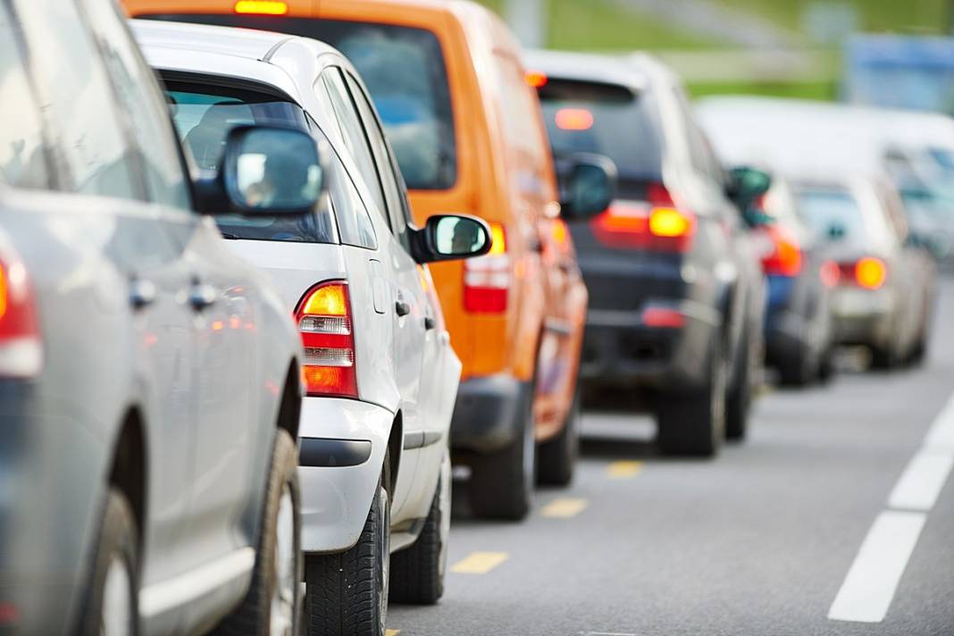 Trafikte yeni dönem için geri sayım başladı: Bunu yapmayanların aracı trafikten men edilecek 4