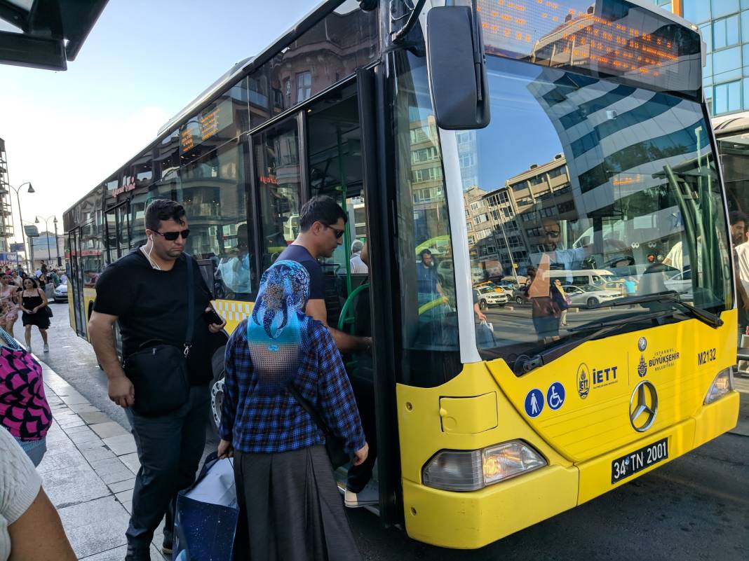 Toplu ulaşım kartlarında yeni dönem: Bu kişiler ek ücret ödemek zorunda kalacak 1