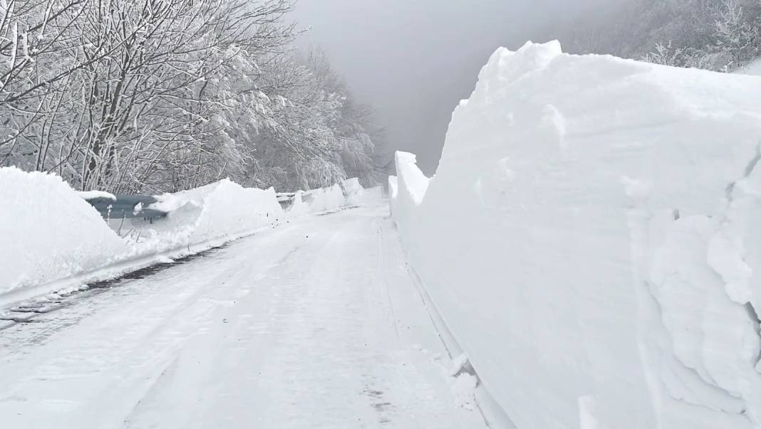 Bugün hava nasıl olacak? Meteoroloji'den İstanbul dahil  o ilçelere... 9