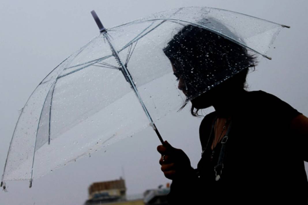 Meteoroloji İstanbul dahil o illeri tek tek uyardı: Göz gözü görmeyecek! 10