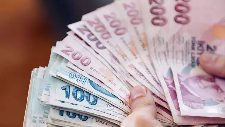 Aylık 60 bin lira net maaşı var!  Dizlerini döve döve işçi arıyorlar 1