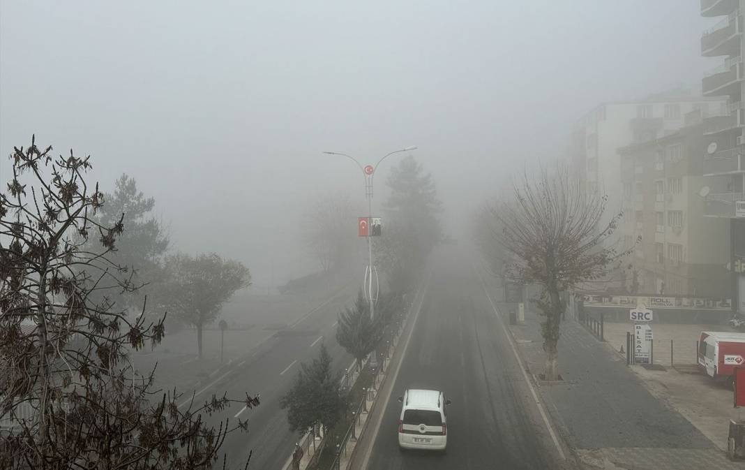 Meteoroloji İstanbul dahil o illeri tek tek uyardı: Göz gözü görmeyecek! 13