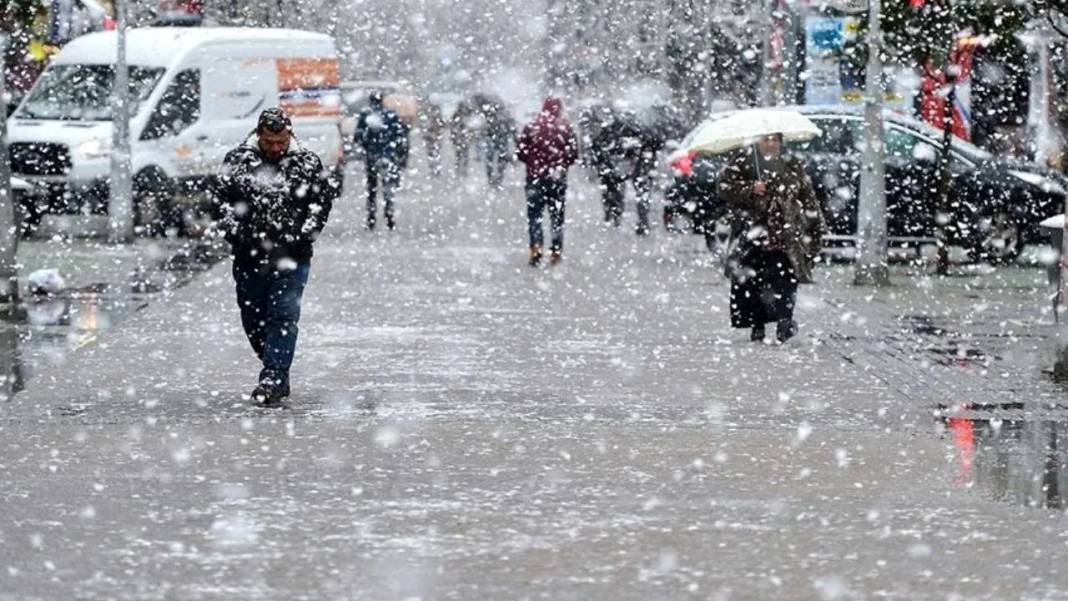 Meteoroloji il il uyardı: Şiddetli yağış ve kar geliyor.. 11