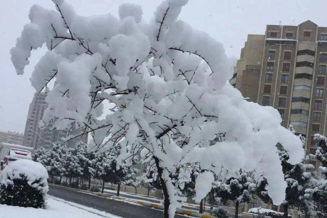 Meteoroloji tek tek açıkladı: 12 il için sarı ve turuncu kodlu alarm verildi... 15