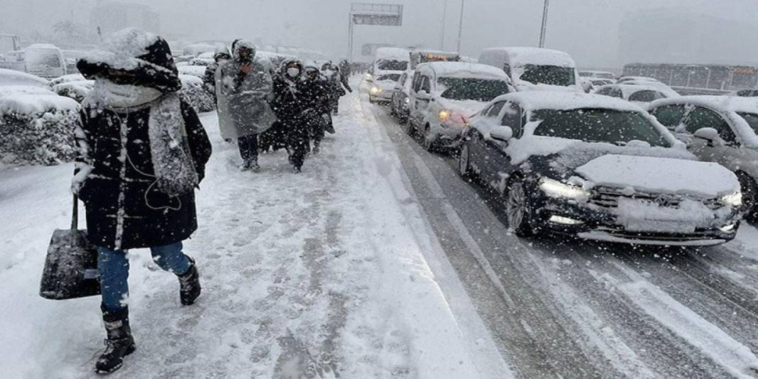 Meteoroloji il il uyardı: Türkiye'yi sağanak yağış, kar ve sis vuracak! 1