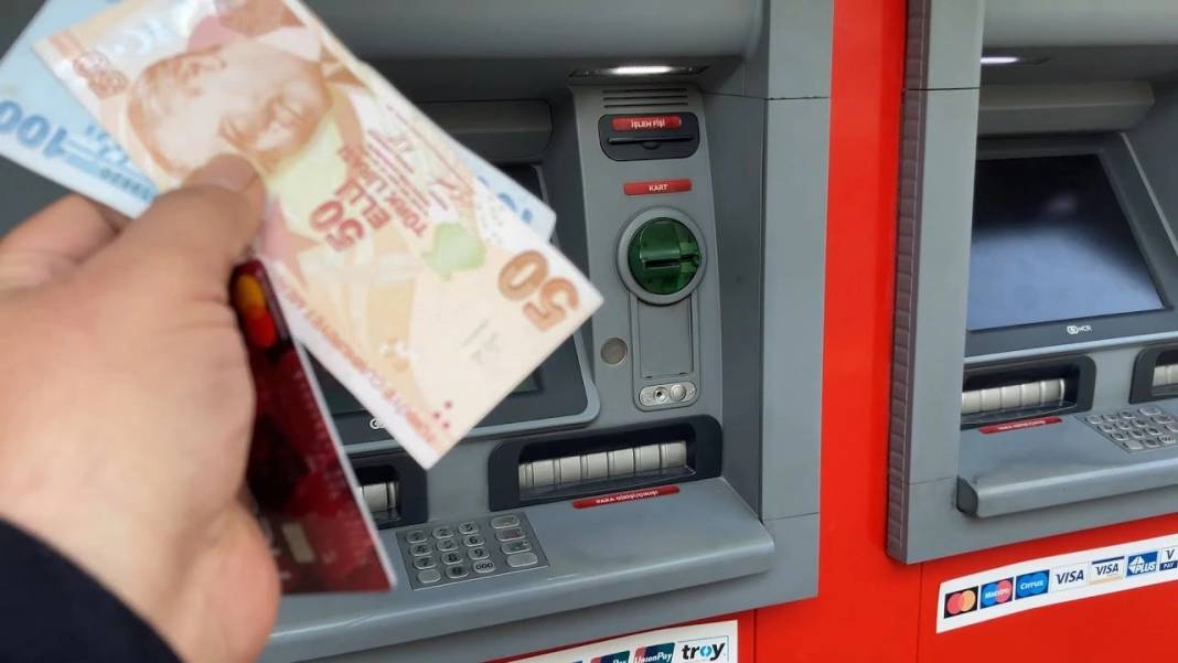 ATM’ye uğrayan eli boş dönecek! Bu paralar artık geçersiz olacak...Parası olan milyonları ilgilendiriyor 8