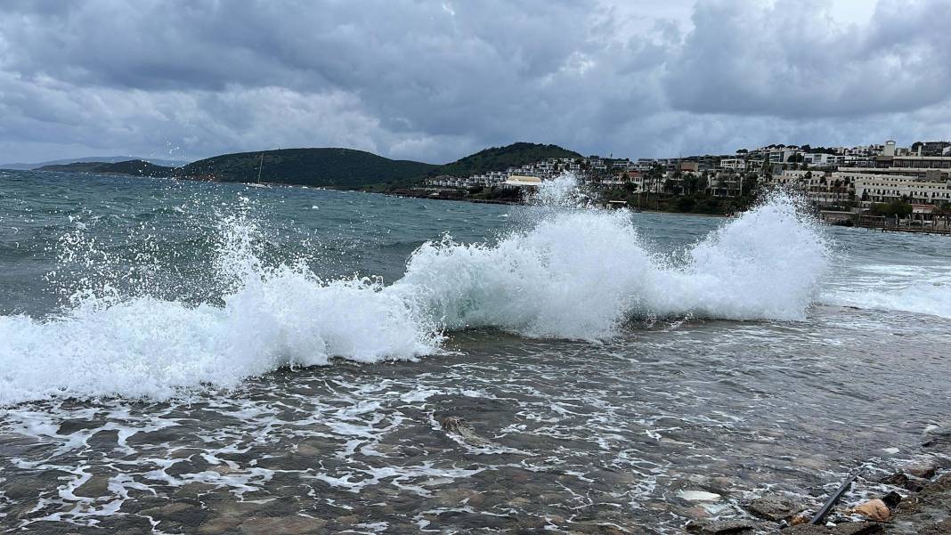 Meteoroloji'den 81 il için kritik uyarı: Sağanak, kar ve fırtına geliyor... 15