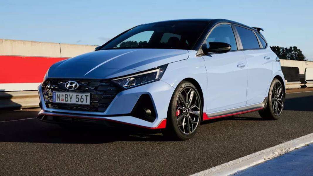 Otomotiv sektöründe kriz yaşanacak: Ülkemizde en çok o tercih ediliyordu! İki otomobil modeli üretimden kaldırılıyor... 12