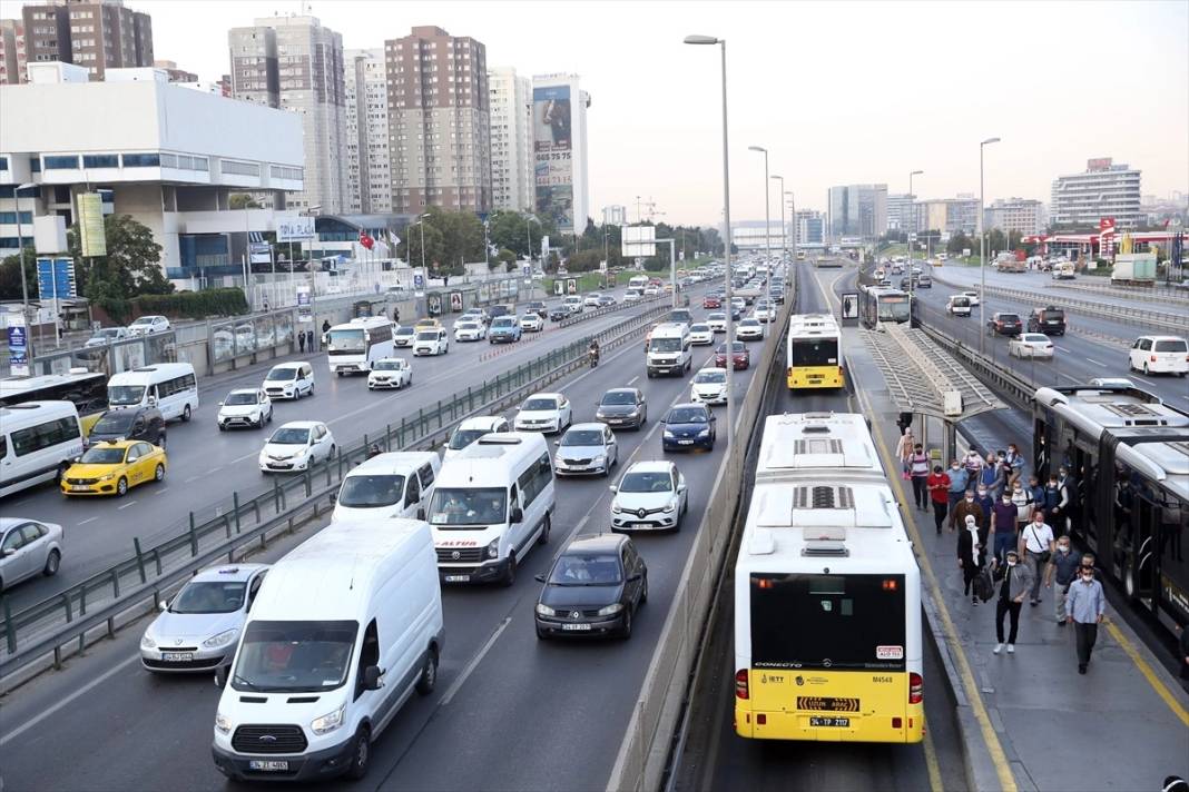 İBB duyurdu: Bu metrobüs durağı 45 gün kapalı olacak 3