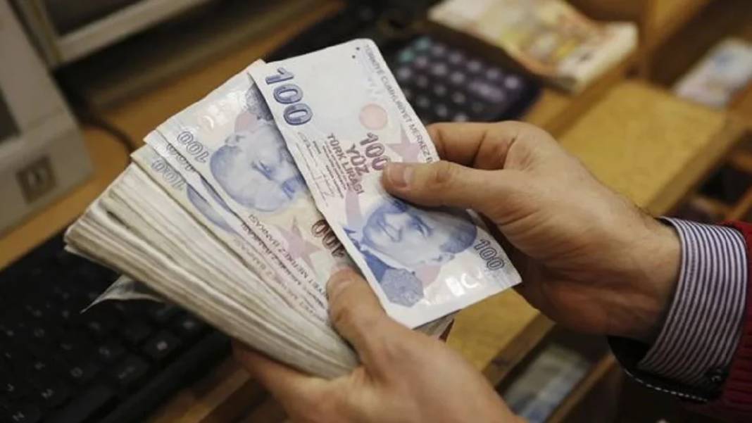 SGK toplu para iadesi için harekete geçti: Listede bulunanın hesabına 2664 lira yatacak 11
