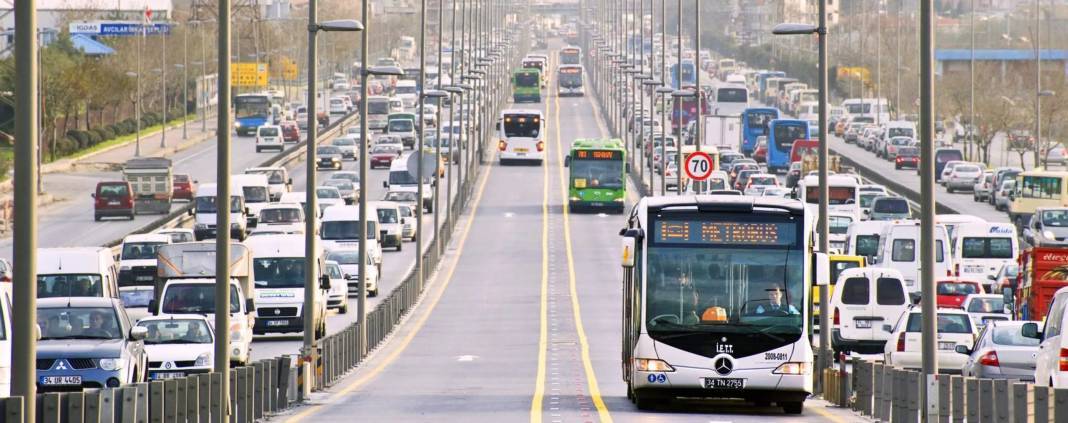 İstanbul'da yaşayanları sevindiren gelişme: Ücretsiz İETT müjdesi resmen duyuruldu! İşte ayrıntılar 3