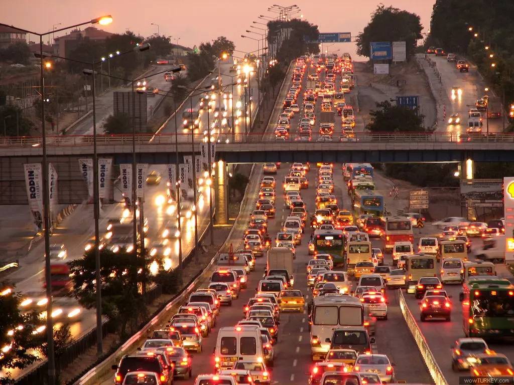 Zorunlu trafik sigortasında yeni dönem resmen başladı! Bunu yapmayanın aracı trafikten men edilecek 6