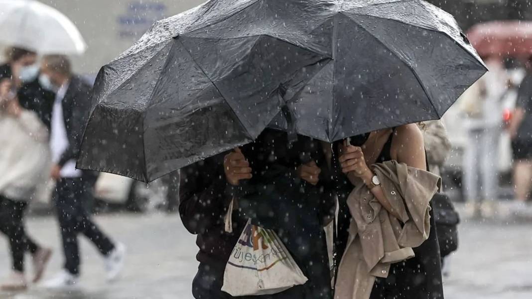 Meteoroloji'den korkutan uyarı: Sağanak,fırtına çığ ve çamur yağacak... 13