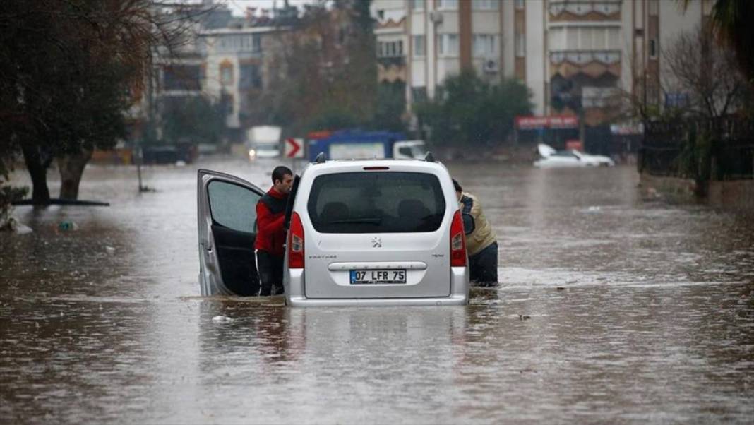 Meteoroloji açıkladı Türkiye'yi sağanak vuracak! 22