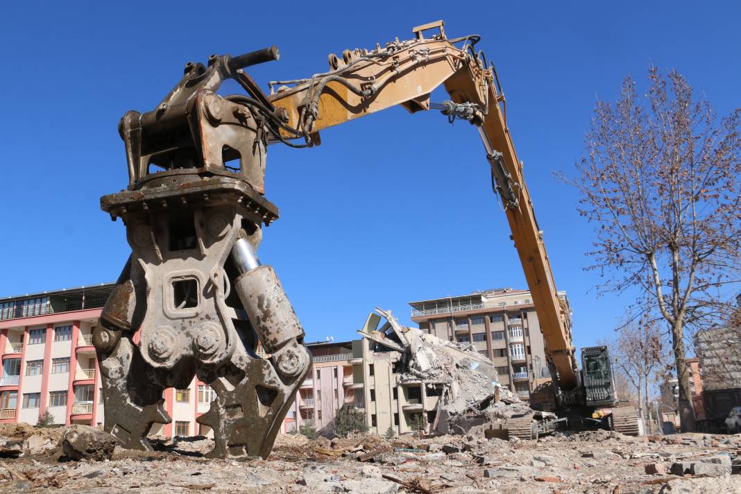 Aylık net maaşı 300 bin liraya çıktı yana yakıla işçi arıyorlar 1