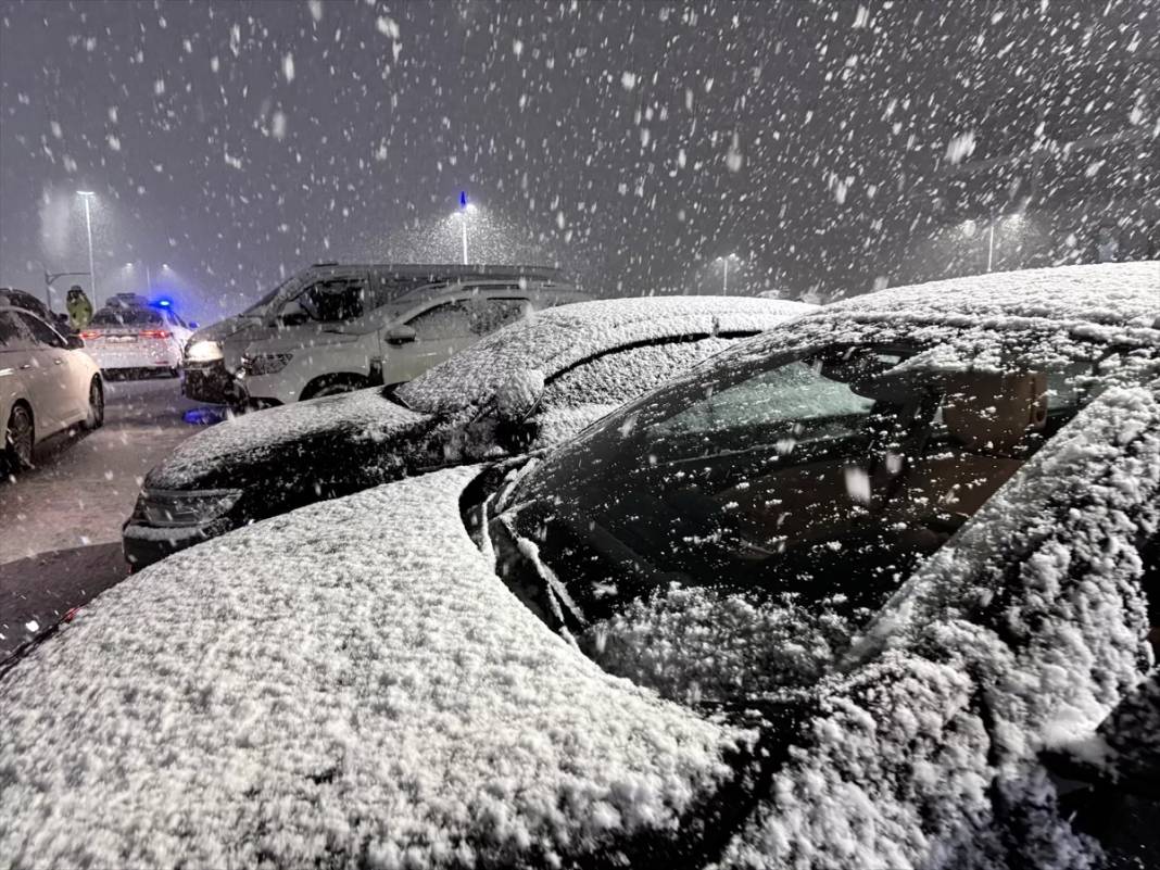 Meteoroloji'den bu illere kritik uyarı: Kuvvetli kar ve sağanak geliyor 10