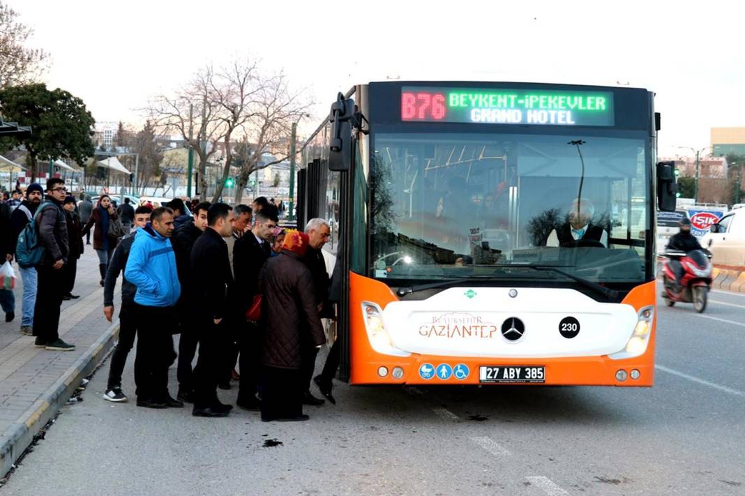 Bu şehirde öğrencilere ulaşım tamamen ücretsiz oldu 8