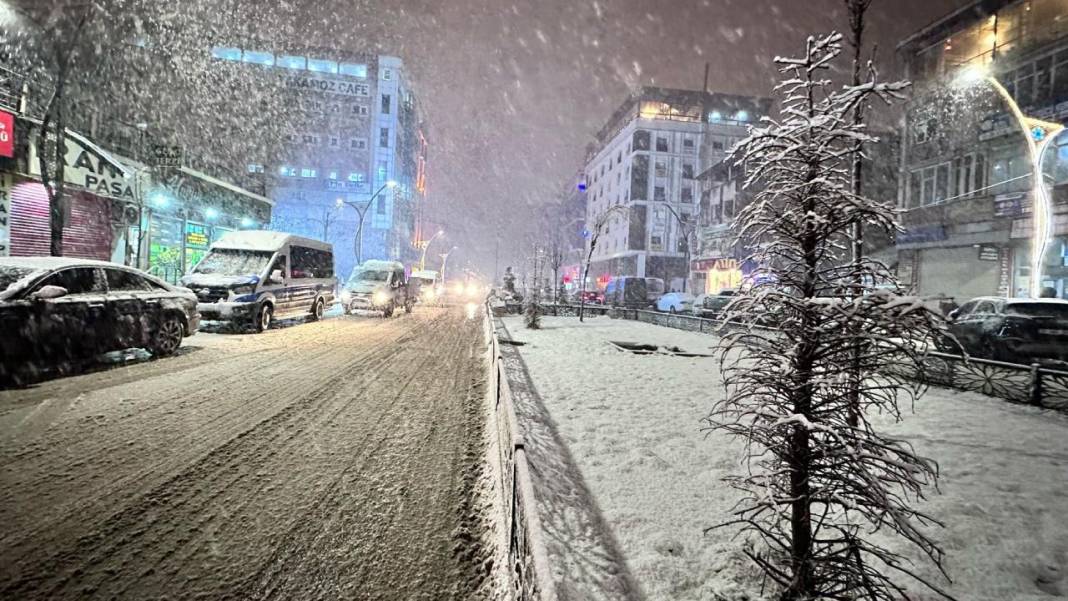 Sağanak, fırtına, sel ve su baskını... Türkiye'yi esir alacak: Meteoroloji 81 ili tek tek uyardı! 14