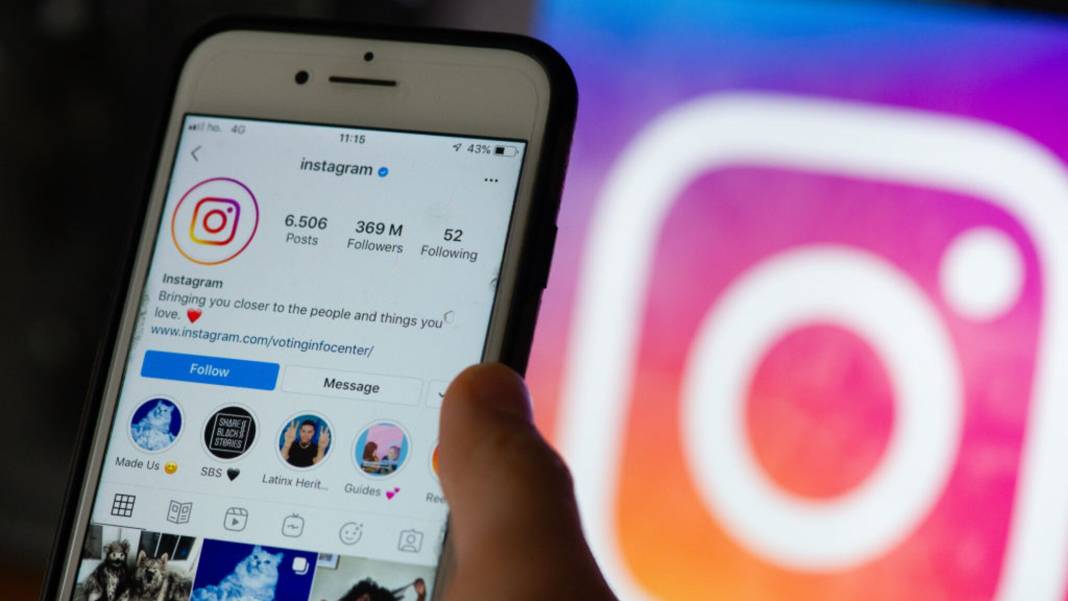 Sohbetlerinize renk katacak: Instagram’dan benzersiz bir özellik daha! 1