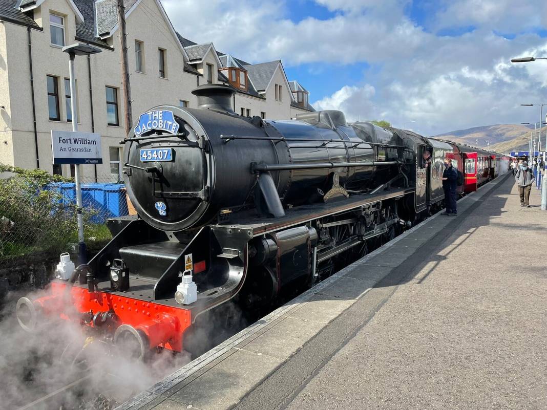 Harry Potter hayranlarını üzen haber! Tren seferleri durduruldu 2