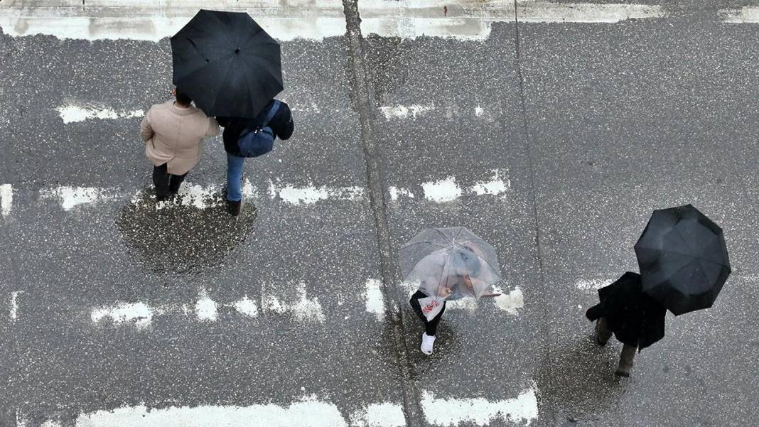 Meteoroloji'den kritik uyarı: Sağanak, boğucu sıcaklık ve toz aşınımı... Hepsi birden geliyor! 5