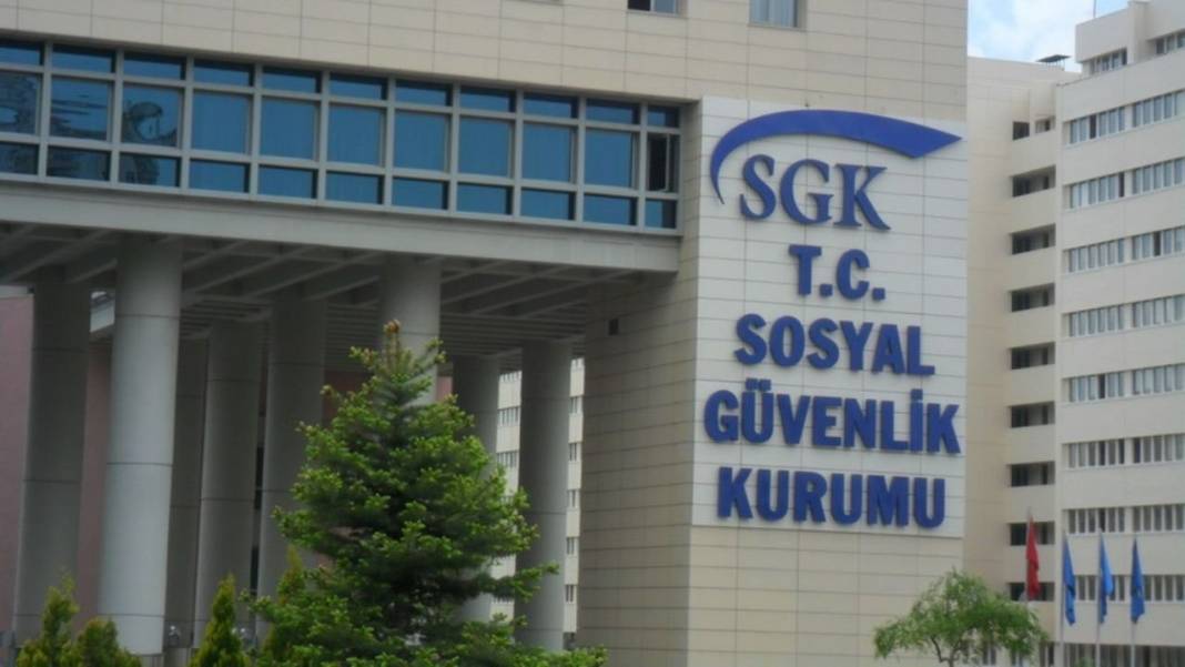 Emekliler ücret ödemeyecek! SGK resmen duyurdu 10