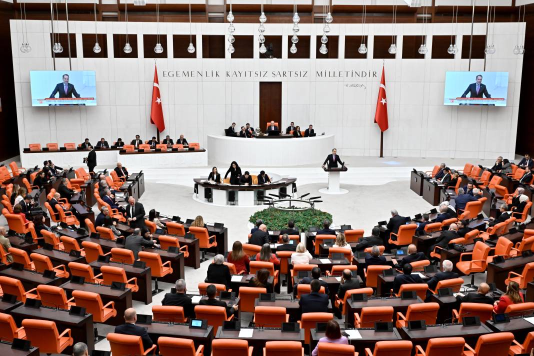 Ankara kulisleri bu haberle çalkalanıyor! Merkez sağda yeni bir parti kuruluyor 2