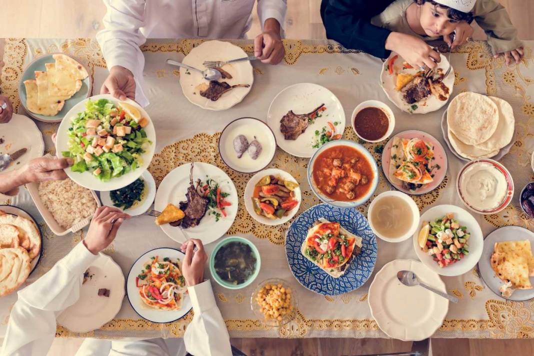 Oruç tutarken kilo vermenin formülü! İşte Ramazan'a özel diyet menüsü... 7